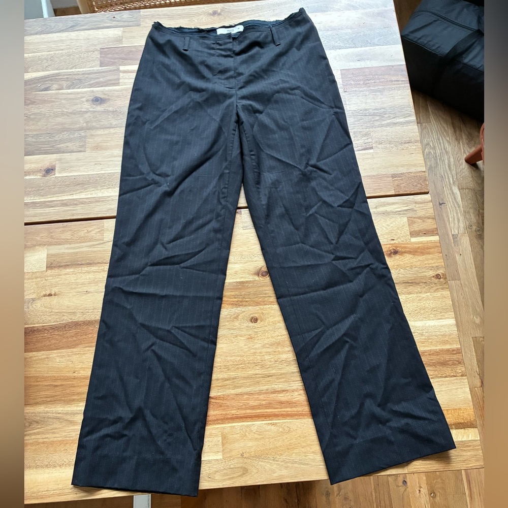 Prada Black Pinstripe Women's Pants (Capri)